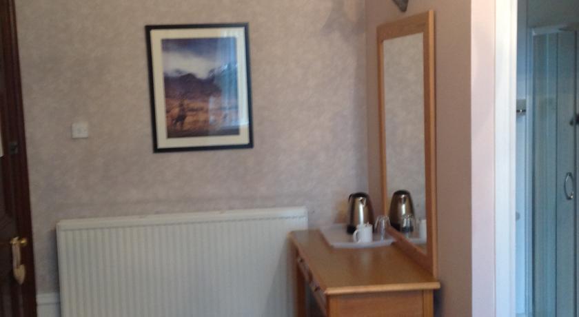 Hannahs Guesthouse แอเบอร์ดีน ภายนอก รูปภาพ
