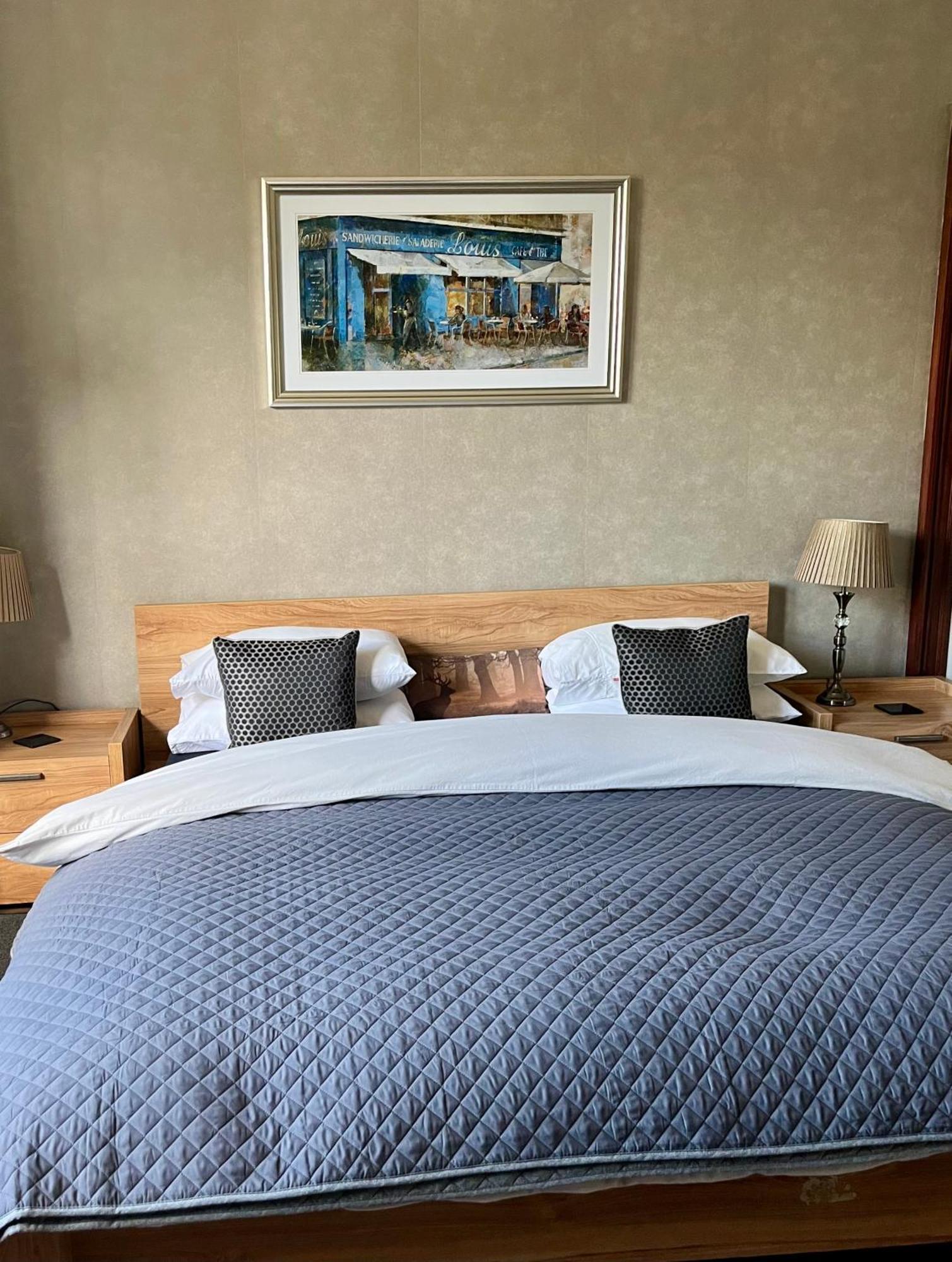 Hannahs Guesthouse แอเบอร์ดีน ภายนอก รูปภาพ